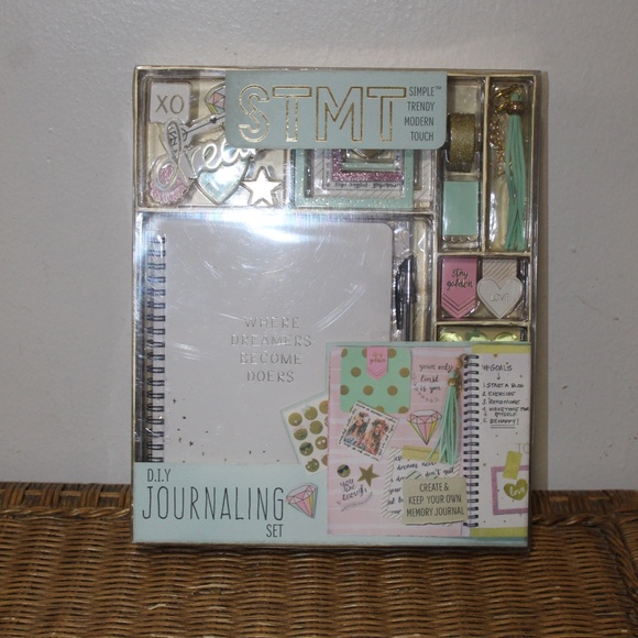STMT D.I.Y. Journaling Set. - Picture 5 of 5
